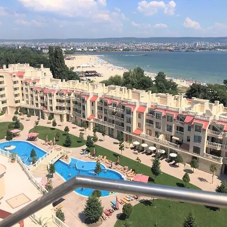 South Bay Luxury Studio * Varna